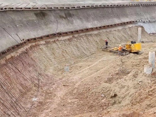 南江基坑边坡加固